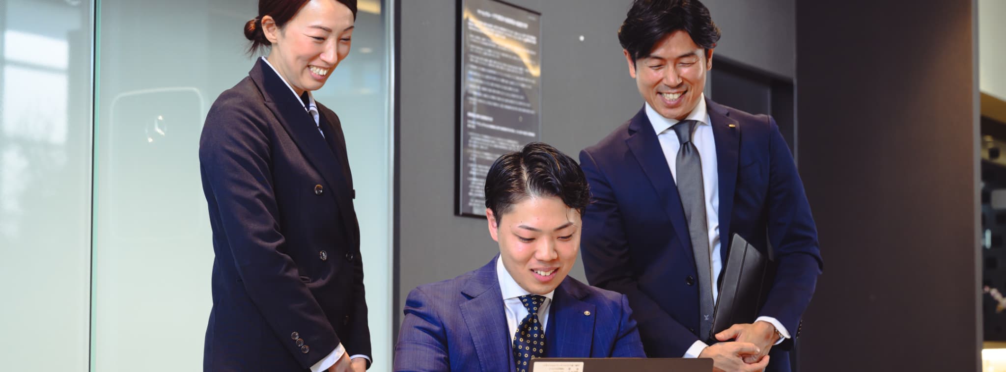 セールススタッフ5