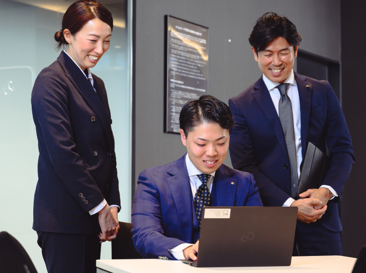 セールススタッフ5