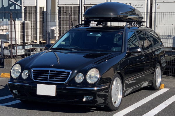 メルセデス・ベンツ E320